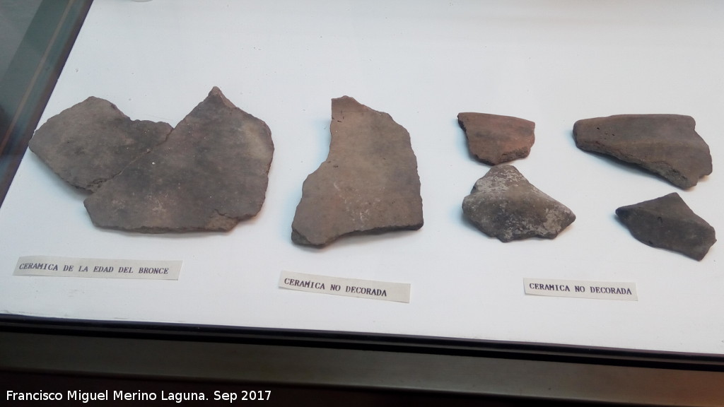 Edad del Bronce - Edad del Bronce. Cerámica de la Edad del Bronce. Museo Histórico de Zuheros