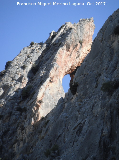 Arco Pequeo de la Serrezuela - Arco Pequeo de la Serrezuela. 