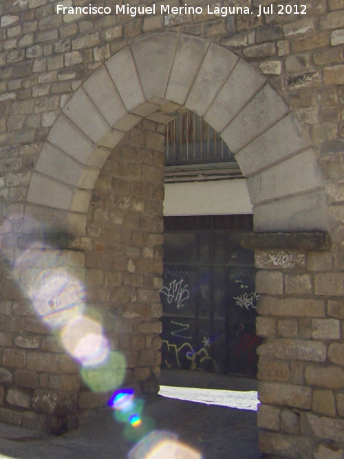 Puerta del Castilln - Puerta del Castilln. Extramuros