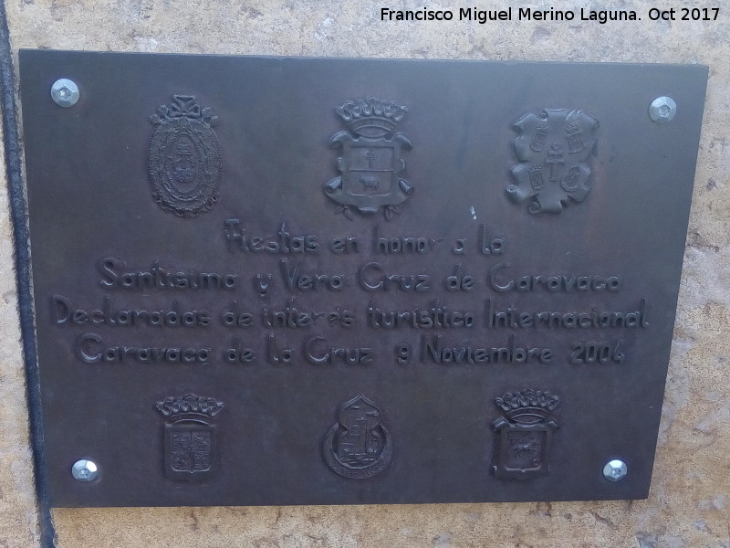 Fiestas de la Santsima y Vera Cruz - Fiestas de la Santsima y Vera Cruz. Placa en el Monumento al Moro y al Cristiano