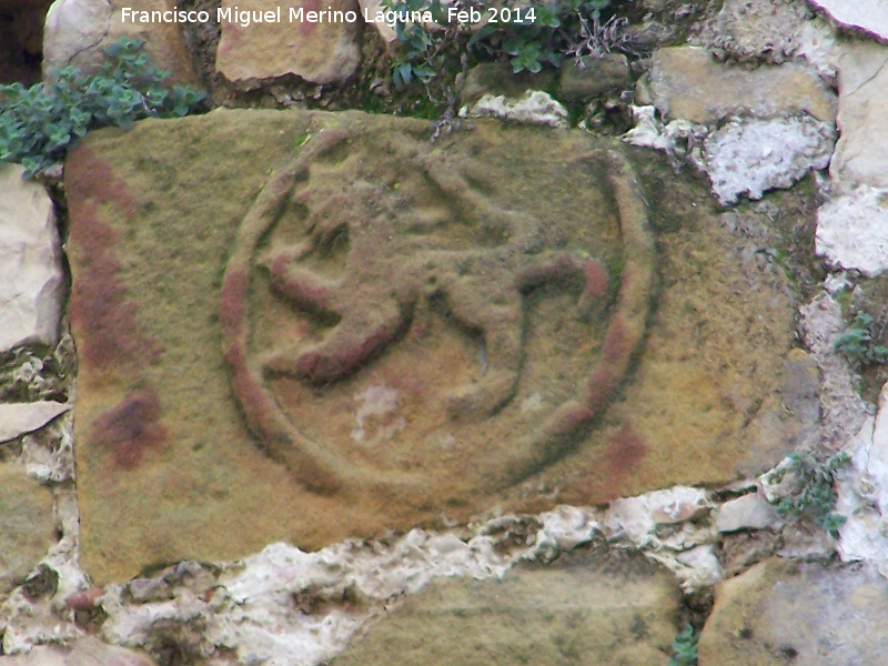 Muralla de la Cava - Muralla de la Cava. Escudo de Len del lienzo de muralla