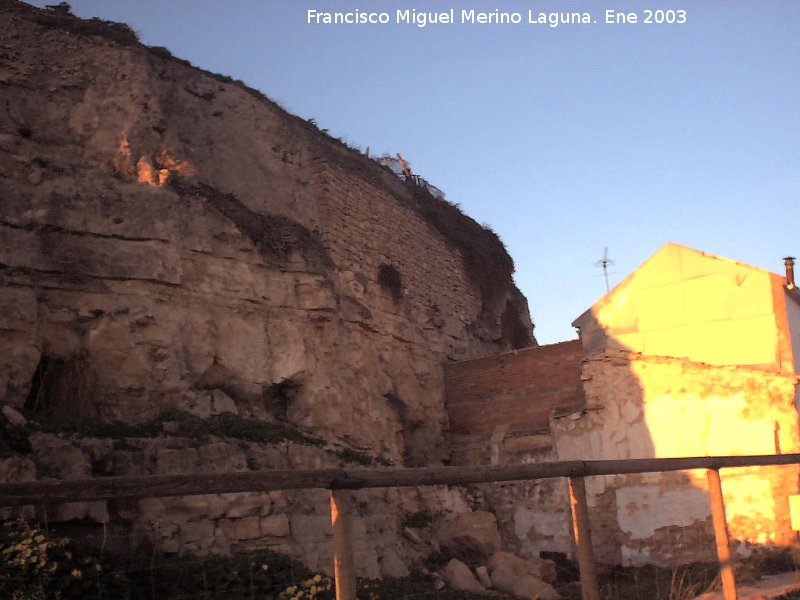 Muralla de la Redonda de Miradores - Muralla de la Redonda de Miradores. Muralla detrs de las casas