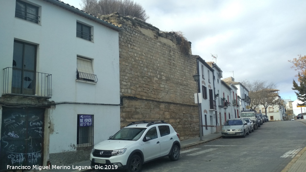 Muralla de la Redonda de Miradores - Muralla de la Redonda de Miradores. Puerta de Bahuz