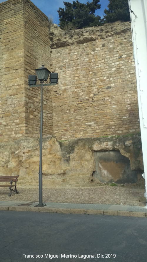 Torren de Saludeja II - Torren de Saludeja II. Casa Cueva de Saludeja II