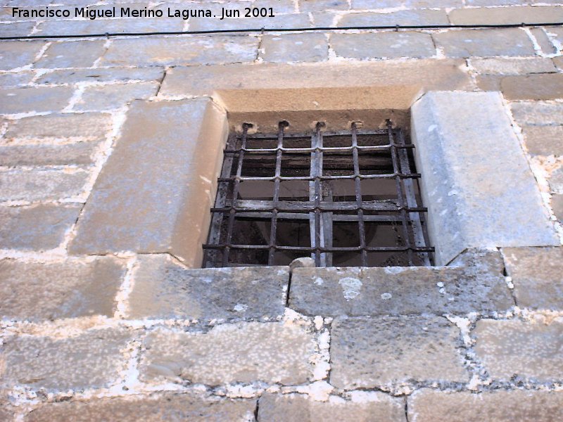 Iglesia de San Bartolom - Iglesia de San Bartolom. Rejas y cpula