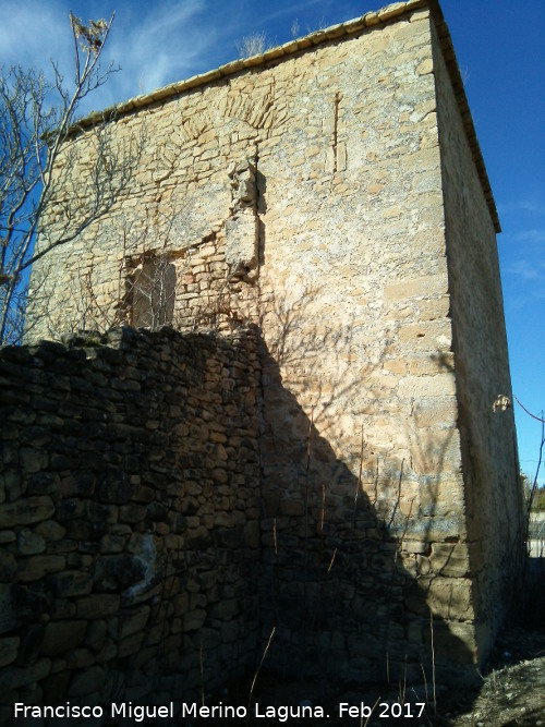 Castillo de Garc Fernndez - Castillo de Garc Fernndez. Torre del Homenaje con saeteras