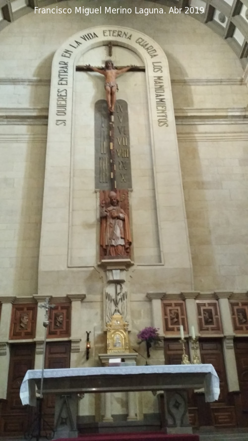 Iglesia de San Isidoro - Iglesia de San Isidoro. Altar