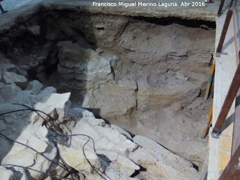 Iglesia de San Lorenzo - Iglesia de San Lorenzo. Excavacin arqueolgica