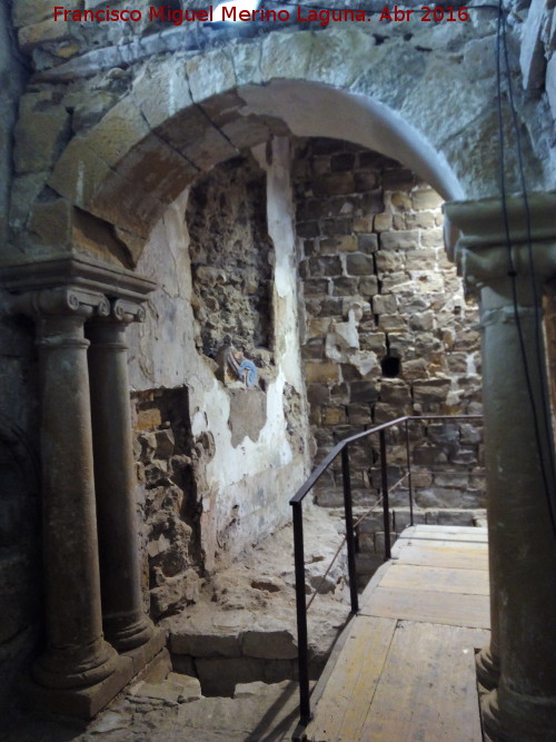 Iglesia de San Lorenzo - Iglesia de San Lorenzo. Arco del pasillo