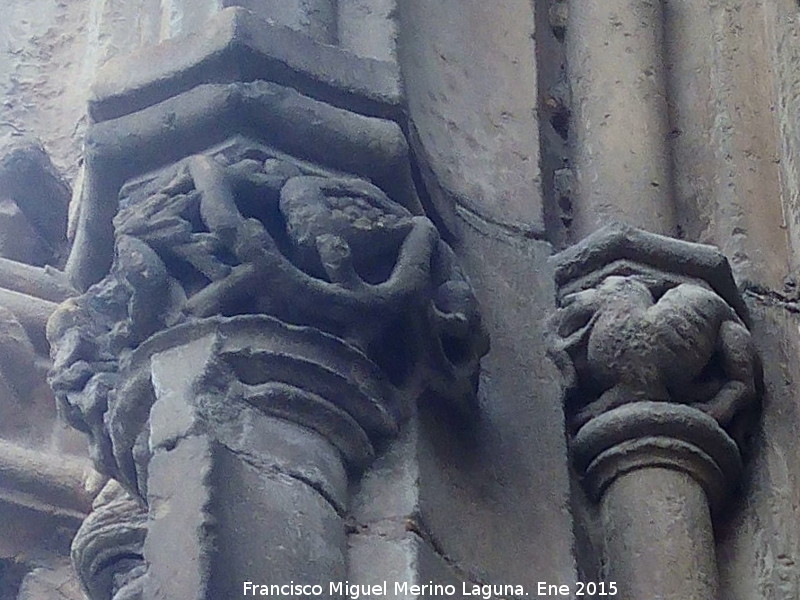 Iglesia de San Nicols de Bari - Iglesia de San Nicols de Bari. Capiteles