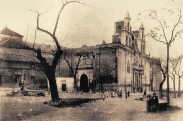 Colegiata de Santa Mara de los Reales Alczares - Colegiata de Santa Mara de los Reales Alczares. Foto antigua