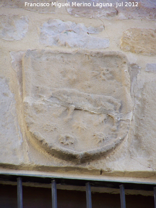 Colegiata de Santa Mara de los Reales Alczares - Colegiata de Santa Mara de los Reales Alczares. Escudo trasero