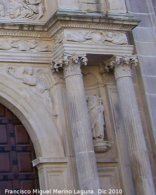 Colegiata de Santa Mara de los Reales Alczares - Colegiata de Santa Mara de los Reales Alczares. San Pablo mutilado