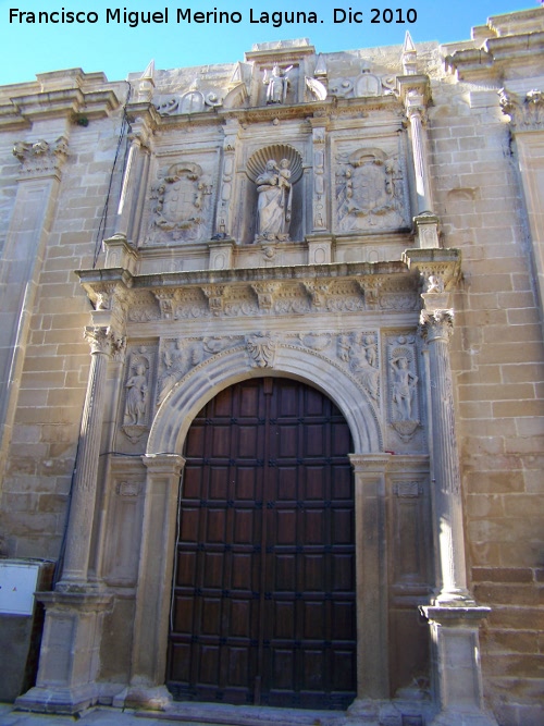 Colegiata de Santa Mara de los Reales Alczares - Colegiata de Santa Mara de los Reales Alczares. Portada de La Consolada