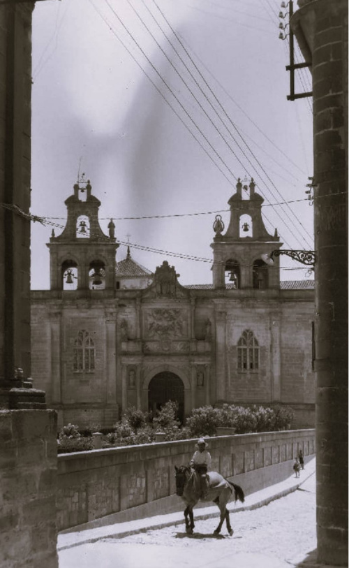 Colegiata de Santa Mara de los Reales Alczares - Colegiata de Santa Mara de los Reales Alczares. Foto antigua