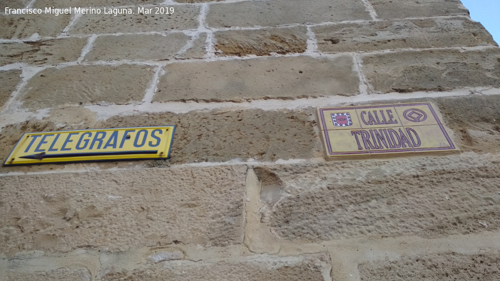 Iglesia y Convento de la Santsima Trinidad - Iglesia y Convento de la Santsima Trinidad. Placas