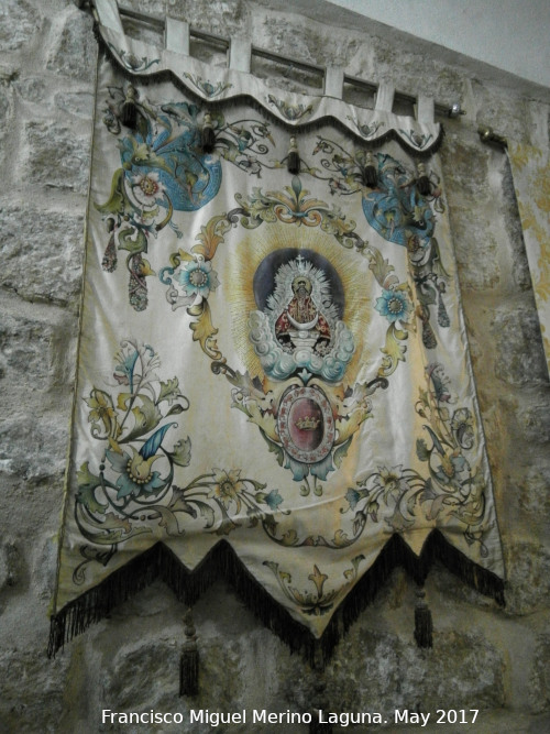 Ermita del Gavellar - Ermita del Gavellar. Estandarte