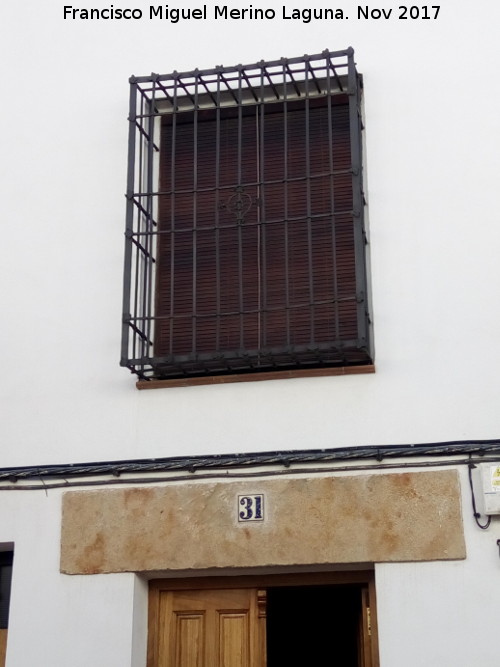 Casa de la Calle Blas Infante n 31 - Casa de la Calle Blas Infante n 31. Reja y dintel