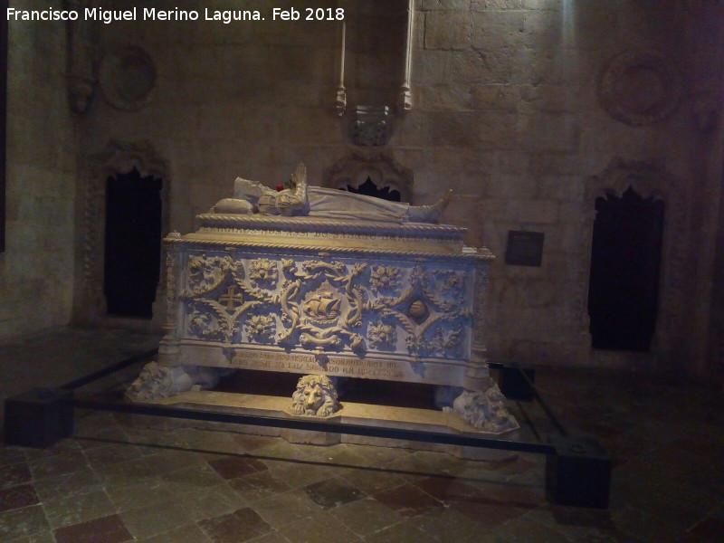 Monasterio de los Jernimos - Monasterio de los Jernimos. Tumba de Vasco de Gama