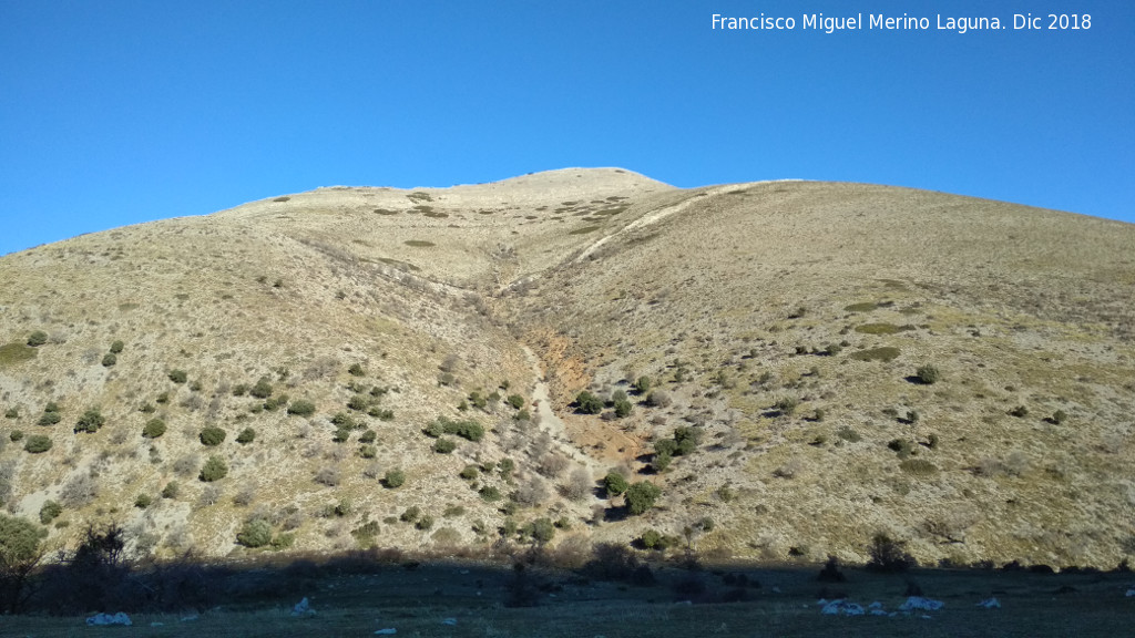 Cerro las Crceles - Cerro las Crceles. Desde el Puerto de la Fuenfra