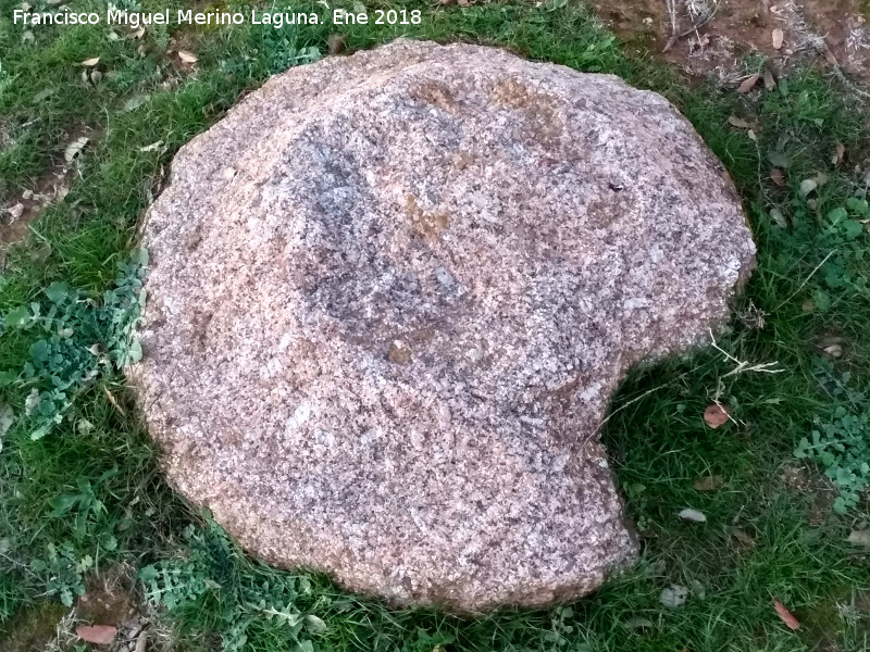 Molino romano del Vizconde - Molino romano del Vizconde. Piedra de molino