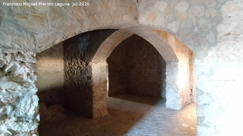 Castillo de Zahara de la Sierra - Castillo de Zahara de la Sierra. Interior de la Torre del Homenaje