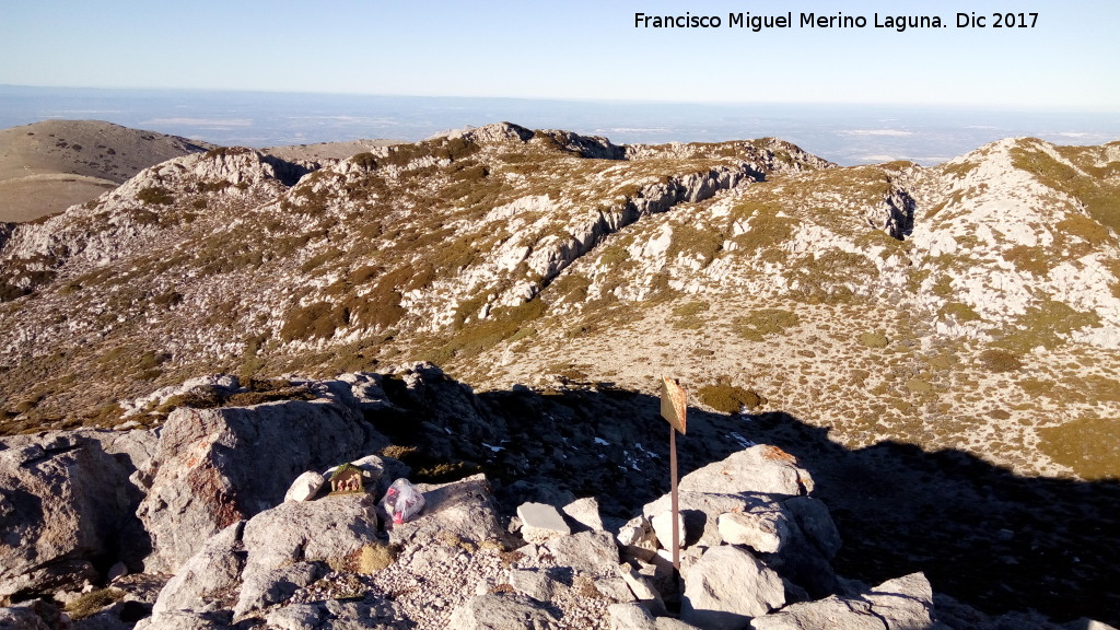 Mgina - Mgina. Vistas desde la cumbre