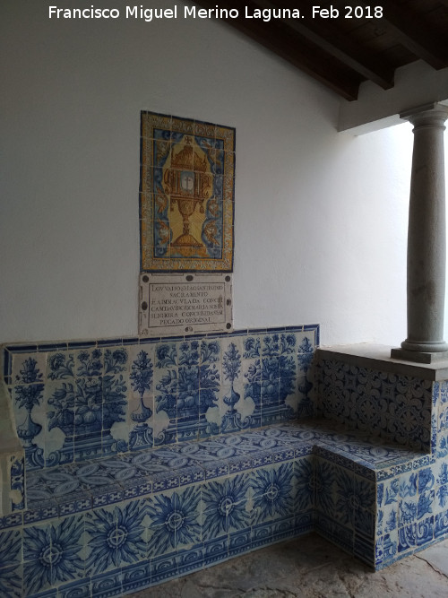 Capilla de San Sebastin - Capilla de San Sebastin. Banco de azulejos