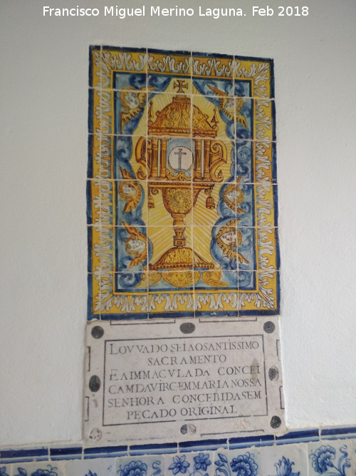 Capilla de San Sebastin - Capilla de San Sebastin. Azulejos de la Custodia