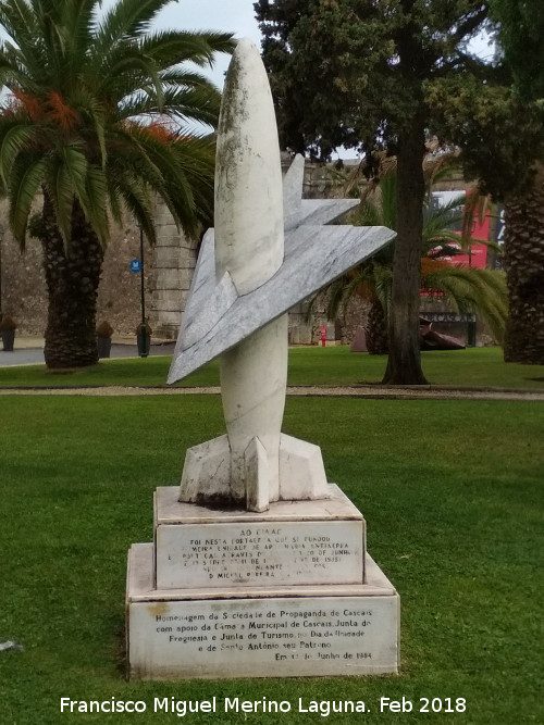 Monumento a la Artillera Antiaerea - Monumento a la Artillera Antiaerea. 