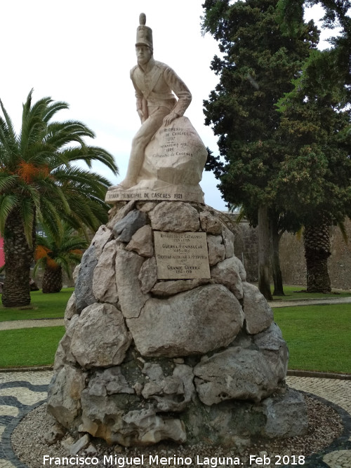 Monumento al Regimiento de Cascais - Monumento al Regimiento de Cascais. 