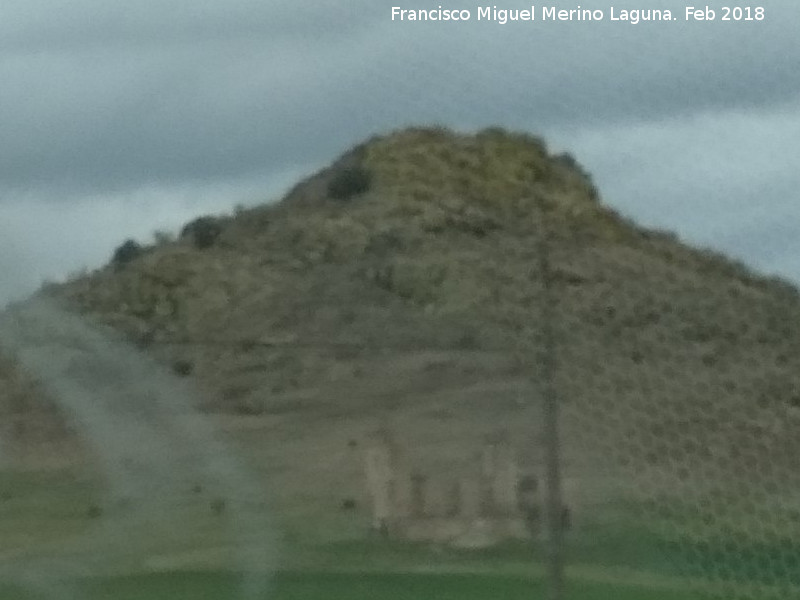 Fortificacin prerromana del Cerro de los Castillejos - Fortificacin prerromana del Cerro de los Castillejos. 