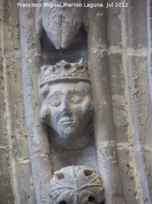 Iglesia de San Pablo. Portada de los Carpinteros - Iglesia de San Pablo. Portada de los Carpinteros. 