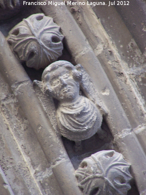 Iglesia de San Pablo. Portada de los Carpinteros - Iglesia de San Pablo. Portada de los Carpinteros. ngel