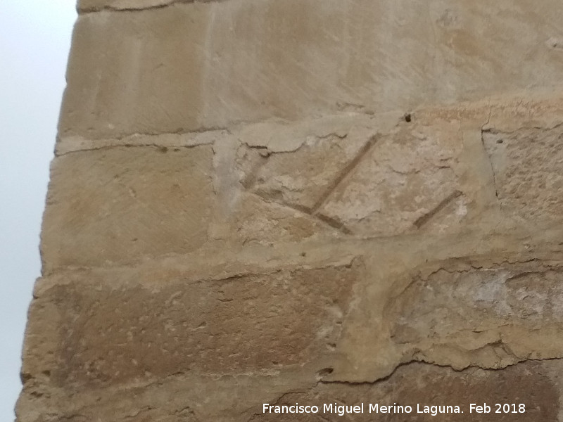 Iglesia de San Pablo. Marcas de Cantero y Cruces Grabadas - Iglesia de San Pablo. Marcas de Cantero y Cruces Grabadas. 