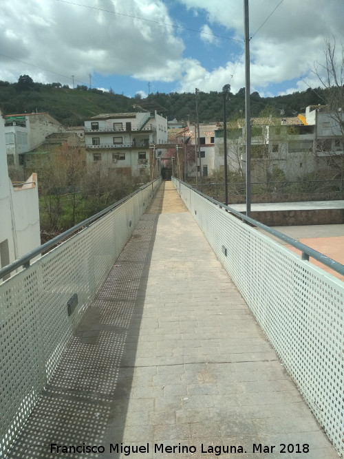 Puente Colgante sobre el Ro Guadalquivir - Puente Colgante sobre el Ro Guadalquivir. 