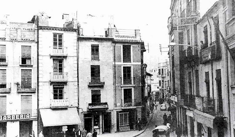 Calle Julio Burell - Calle Julio Burell. Foto antigua. Antigua calle Julio Burell (Virgen de la Capilla)