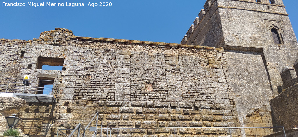 Alc�zar de la Puerta de Sevilla - Alc�zar de la Puerta de Sevilla. Detalle del muro