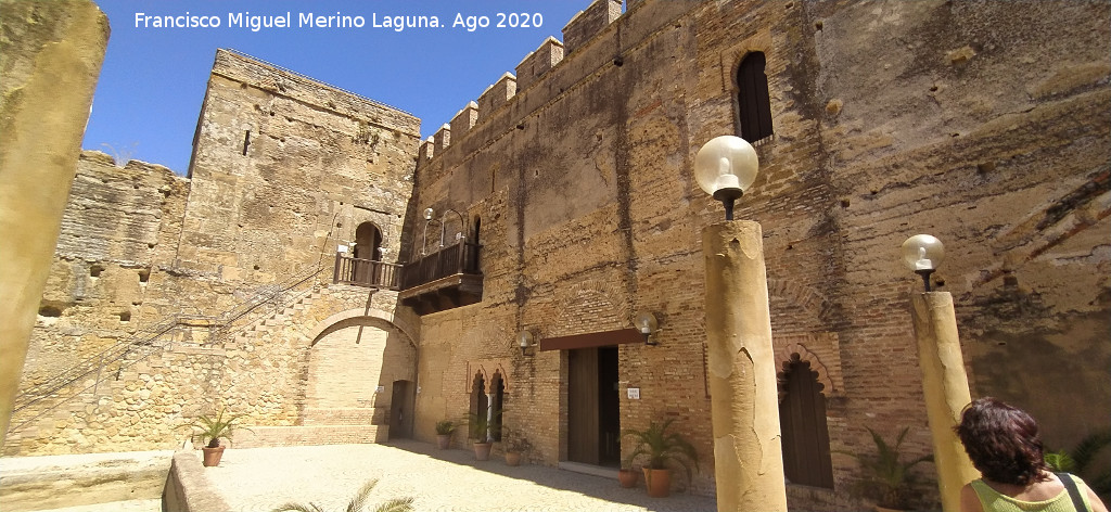 Alc�zar de la Puerta de Sevilla - Alc�zar de la Puerta de Sevilla. Torre del Oro y Sal�n de los Presos