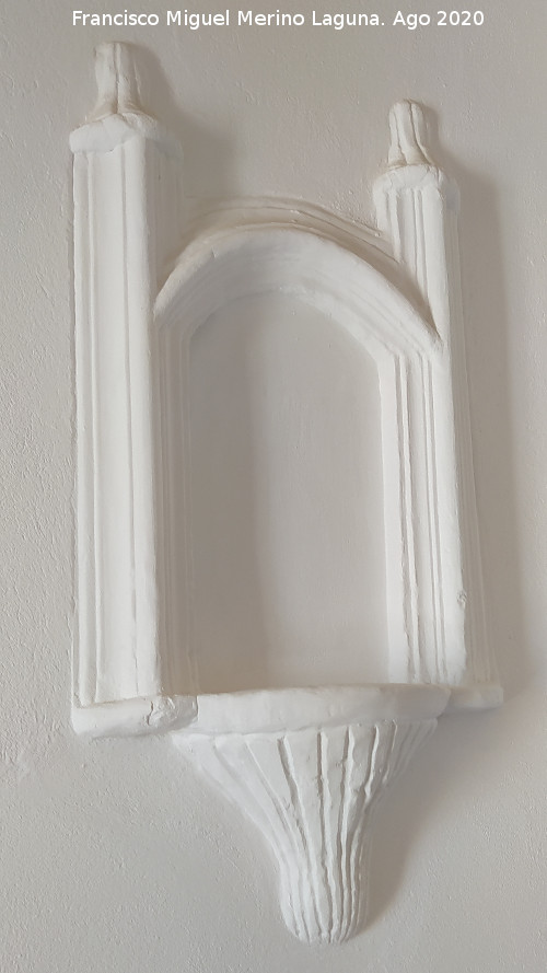 Alc�zar de la Puerta de Sevilla - Alc�zar de la Puerta de Sevilla. Hornacina en la Torre del Oro