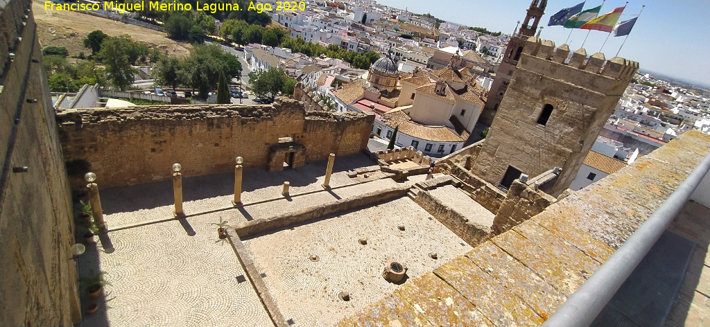 Alc�zar de la Puerta de Sevilla - Alc�zar de la Puerta de Sevilla. Patio de Armas