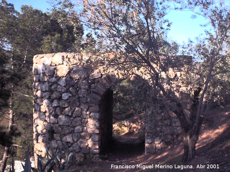 Castillo de Vilches - Castillo de Vilches. Puerta del segundo anillo de murallas