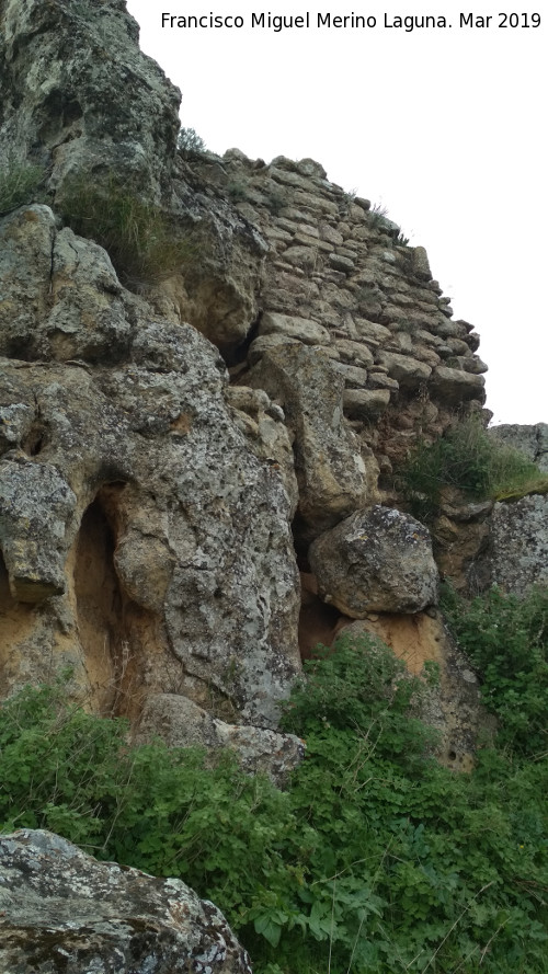 Castillo de Giribaile - Castillo de Giribaile. Muralla Norte