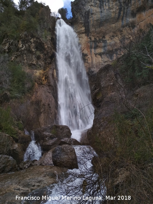 Cascada de Chorrogil - Cascada de Chorrogil. 