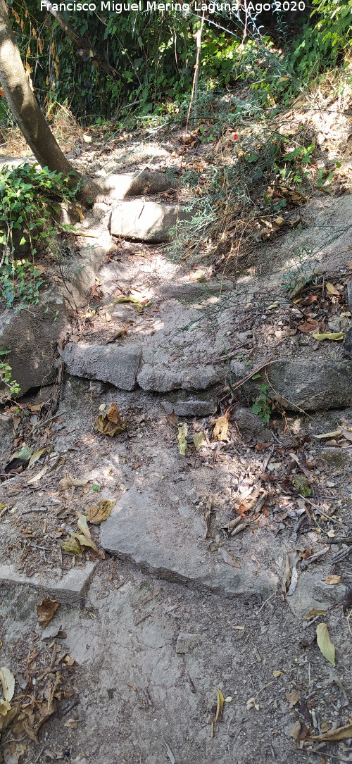 Fuente de la Marrana - Fuente de la Marrana. Antiguos escalones