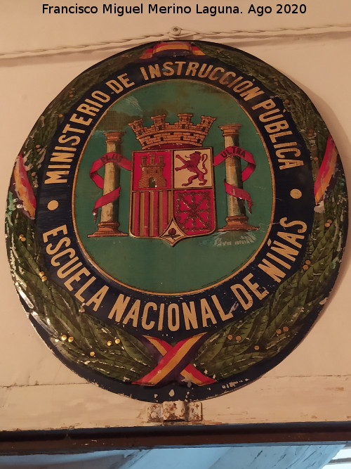 Casa Museo de Manuel Jdar - Casa Museo de Manuel Jdar. Escudo de escuela de nias de tiempo de la repblica