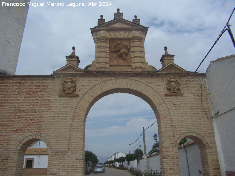 Arcos de la Quintera - Arcos de la Quintera. Parte trasera del arco principal