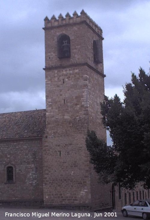 Castillo de la Fuensanta - Castillo de la Fuensanta. Torren campanario con sus saeteras