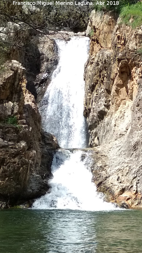 Cascada del Negrillo - Cascada del Negrillo. 