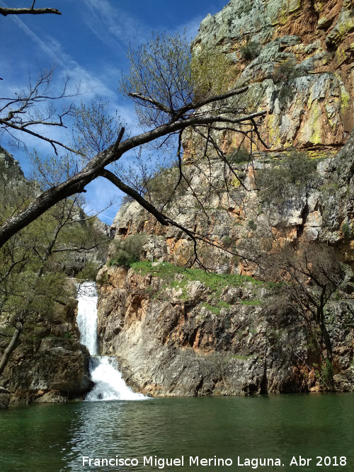 Cascada del Negrillo - Cascada del Negrillo. 